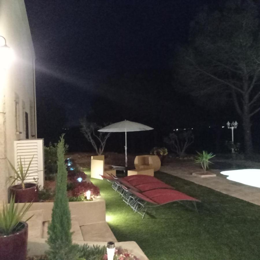 "Le Mas" Les Jardins De Tourneige Maraussan Exterior foto