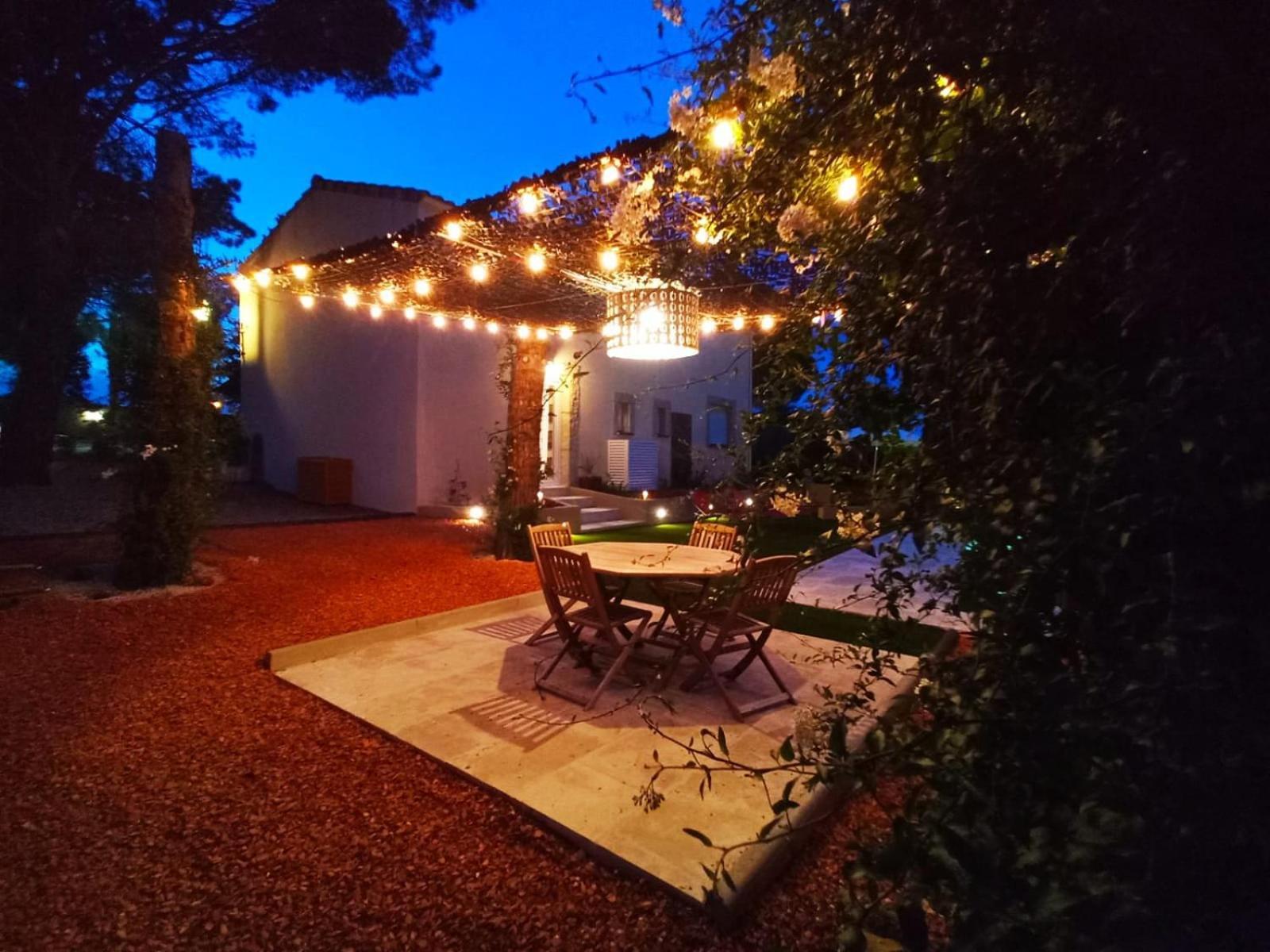 "Le Mas" Les Jardins De Tourneige Maraussan Exterior foto
